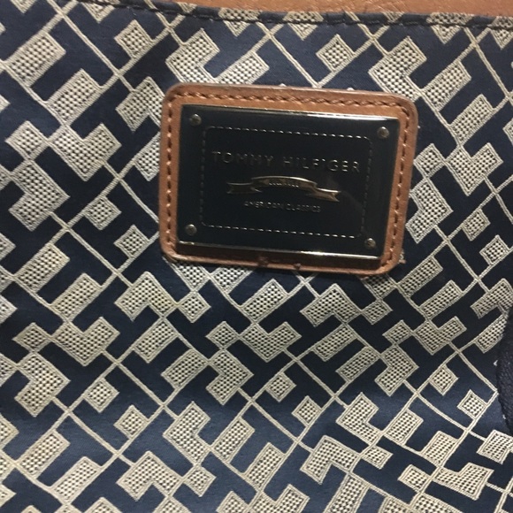 • vintage t.hilfiger classic tote • - Picture 8 of 8